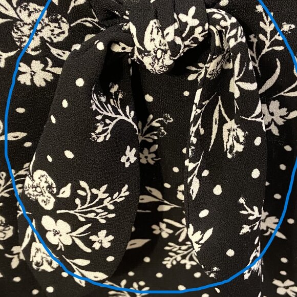 Lauren Conrad Flutter Sleeve V-Neck Blouse with Bow - Picture 3 of 7